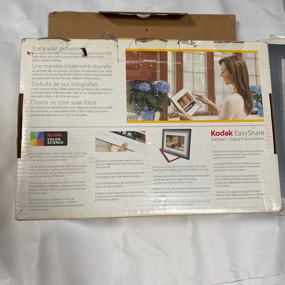 7” Kodak Easy Share P720 Digital Frame - Picture 10 of 10